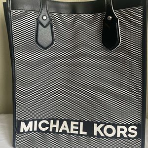 Nice size Michael Kors Bag slightly Used